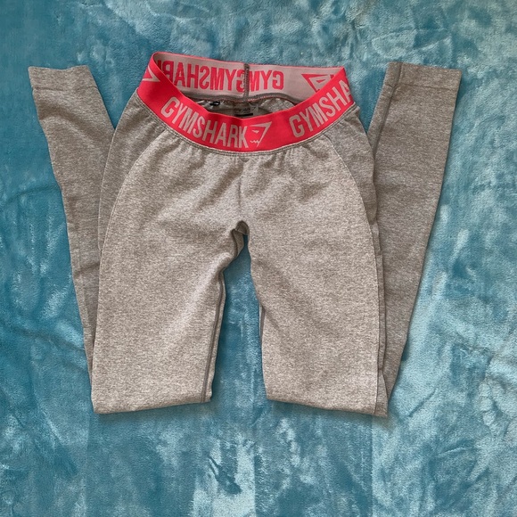 Gymshark BUNDLE π¦ - Picture 2 of 3